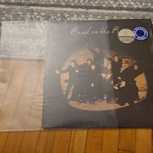 Paul McCartney and Wings Band on the Run vintage record album.  GUC